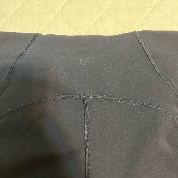 Cropped Lululemon Leggings - Picture 5 of 8